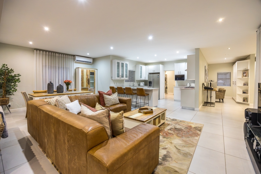 3 Bedroom Property for Sale in Zevendal Western Cape